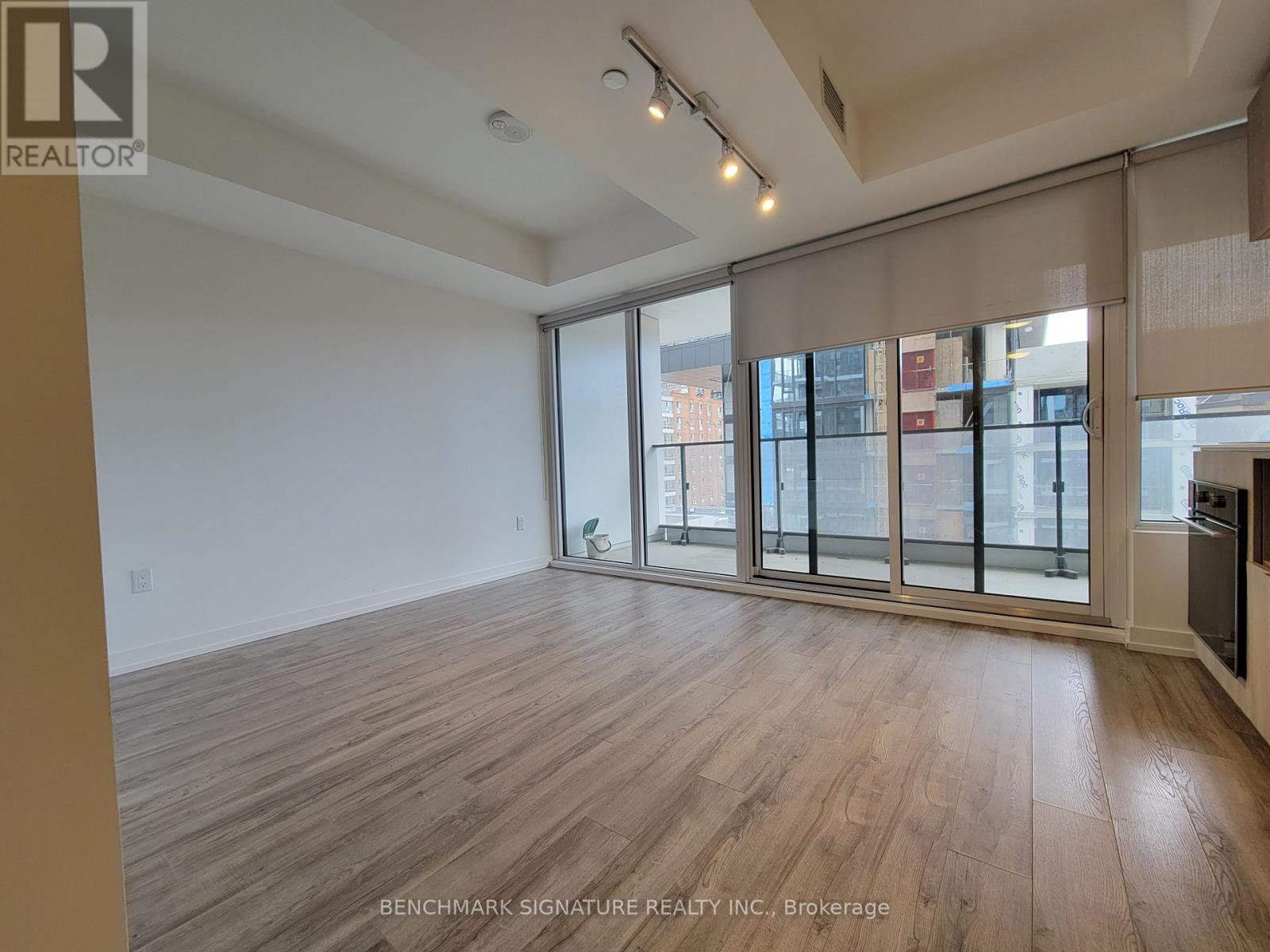 607 - 77 Shuter Street, Toronto, Ontario  M5B 0B8 - Photo 2 - C12169246