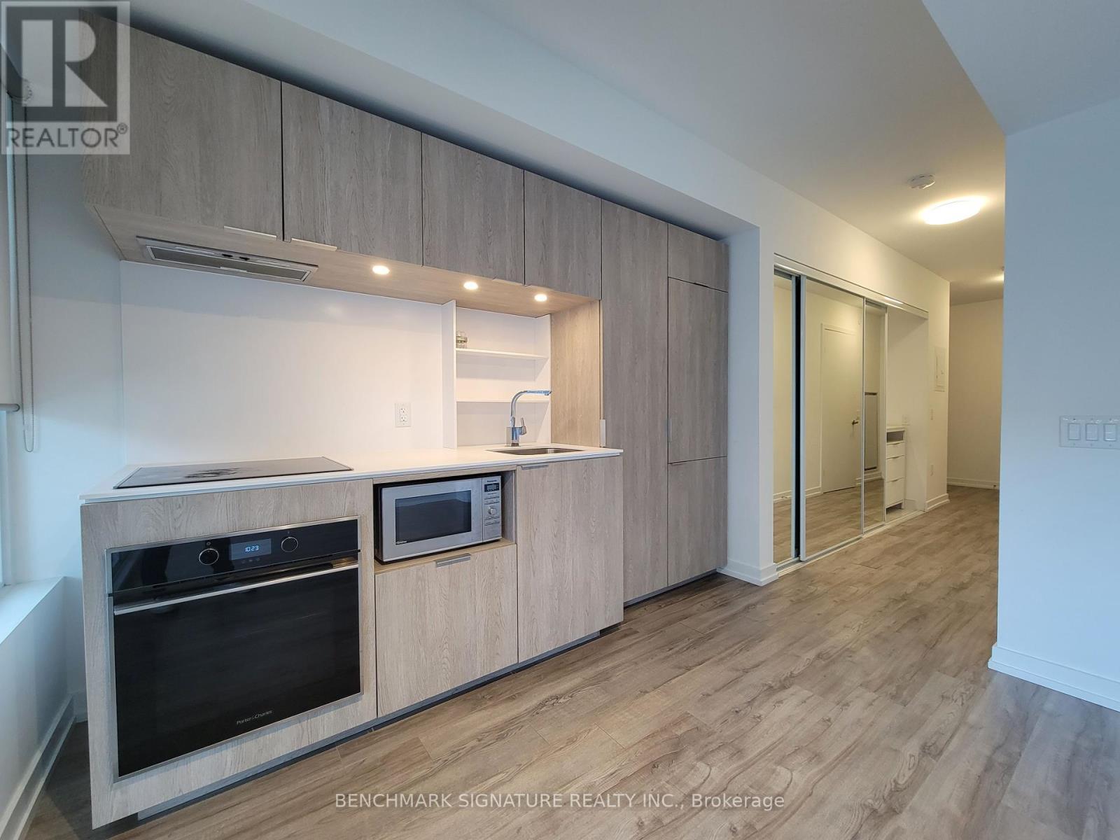 607 - 77 Shuter Street, Toronto, Ontario  M5B 0B8 - Photo 6 - C12169246