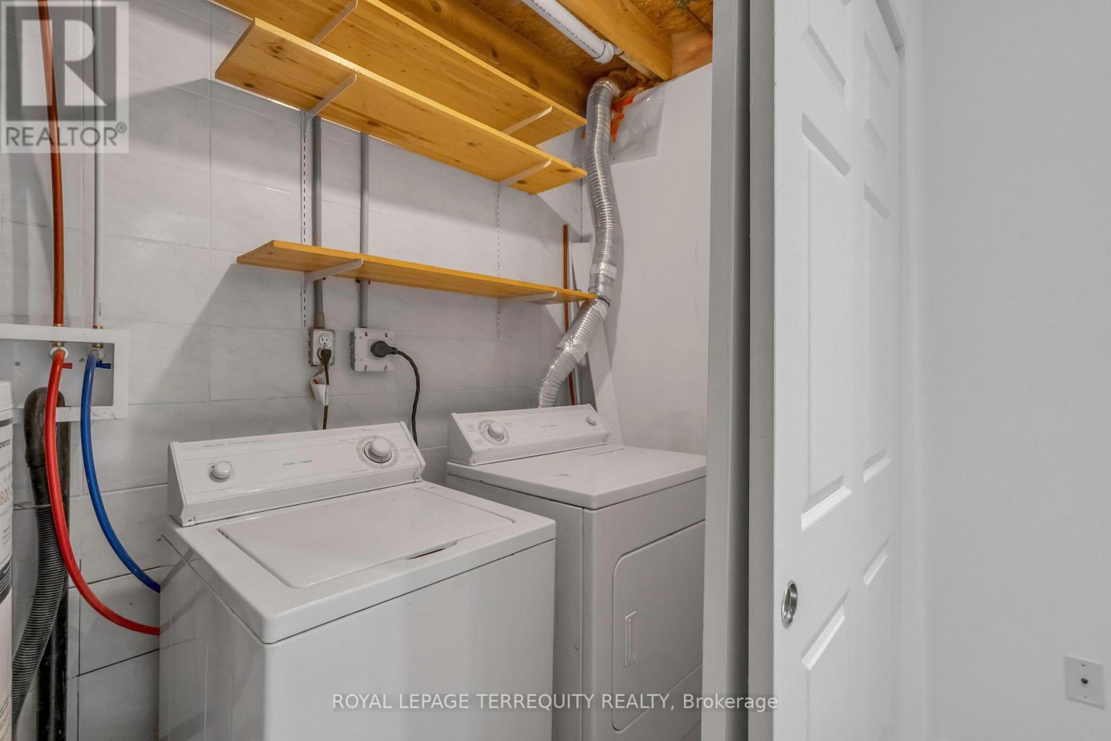 39 Sufi Crescent, Toronto, Ontario  M4A 2X3 - Photo 35 - C12169263