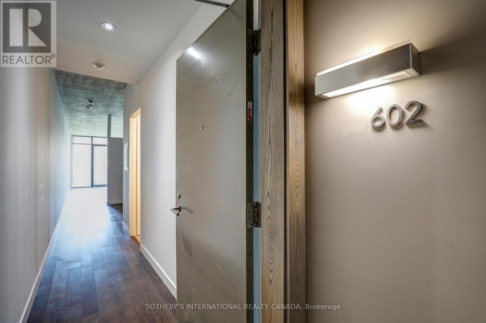 602 - 25 Stafford Street, Toronto, Ontario  M5V 0G3 - Photo 3 - C12169268