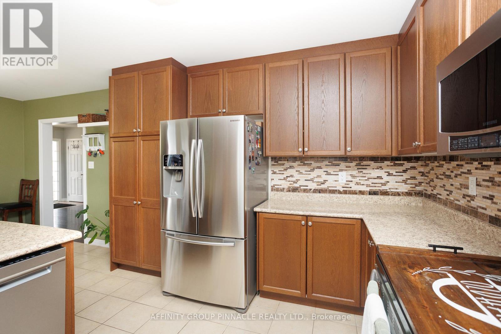 27 Rennie Street, Brock (Sunderland), Ontario  L0C 1H0 - Photo 19 - N12169357