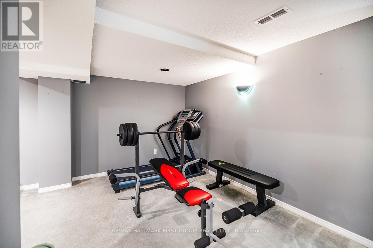 1 Watersdown Crescent, Whitby, Ontario  L1R 1Z1 - Photo 33 - E12169110