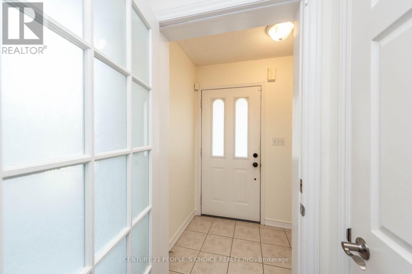 Upper - 48 Carpendale Crescent, Ajax, Ontario  L1Z 2B7 - Photo 7 - E12169115