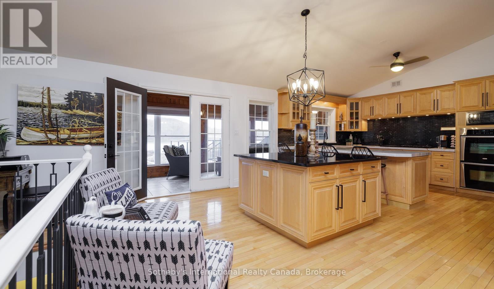427 West Browns Road E, Huntsville, Ontario  P1H 0J2 - Photo 14 - X12169365