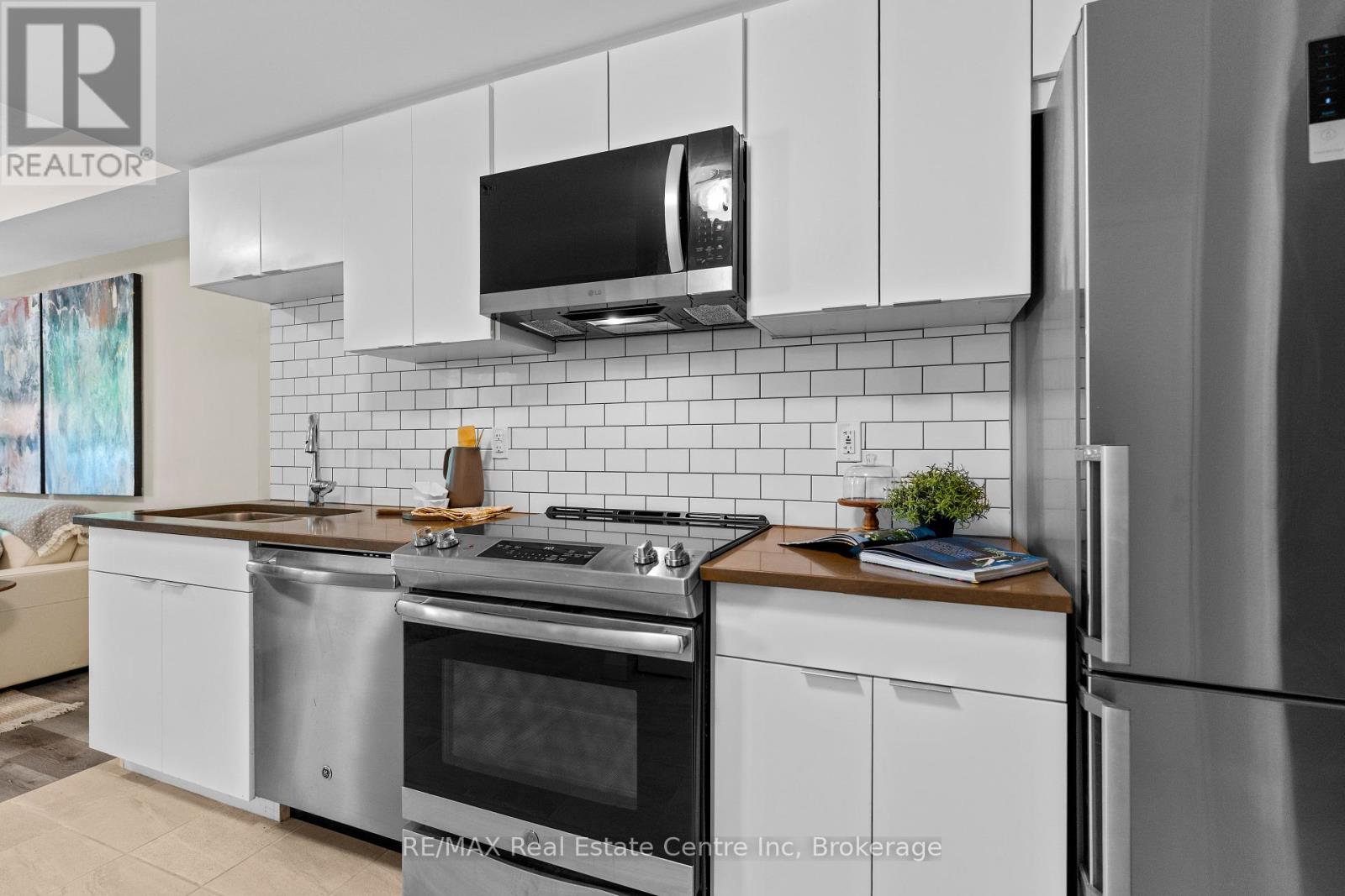 201 - 63 Arthur Street S, Guelph, Ontario  N1H 4C1 - Photo 8 - X12169380