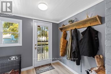 220 Moira Street, Belleville, Ontario  K8P 1T6 - Photo 5 - X12169331