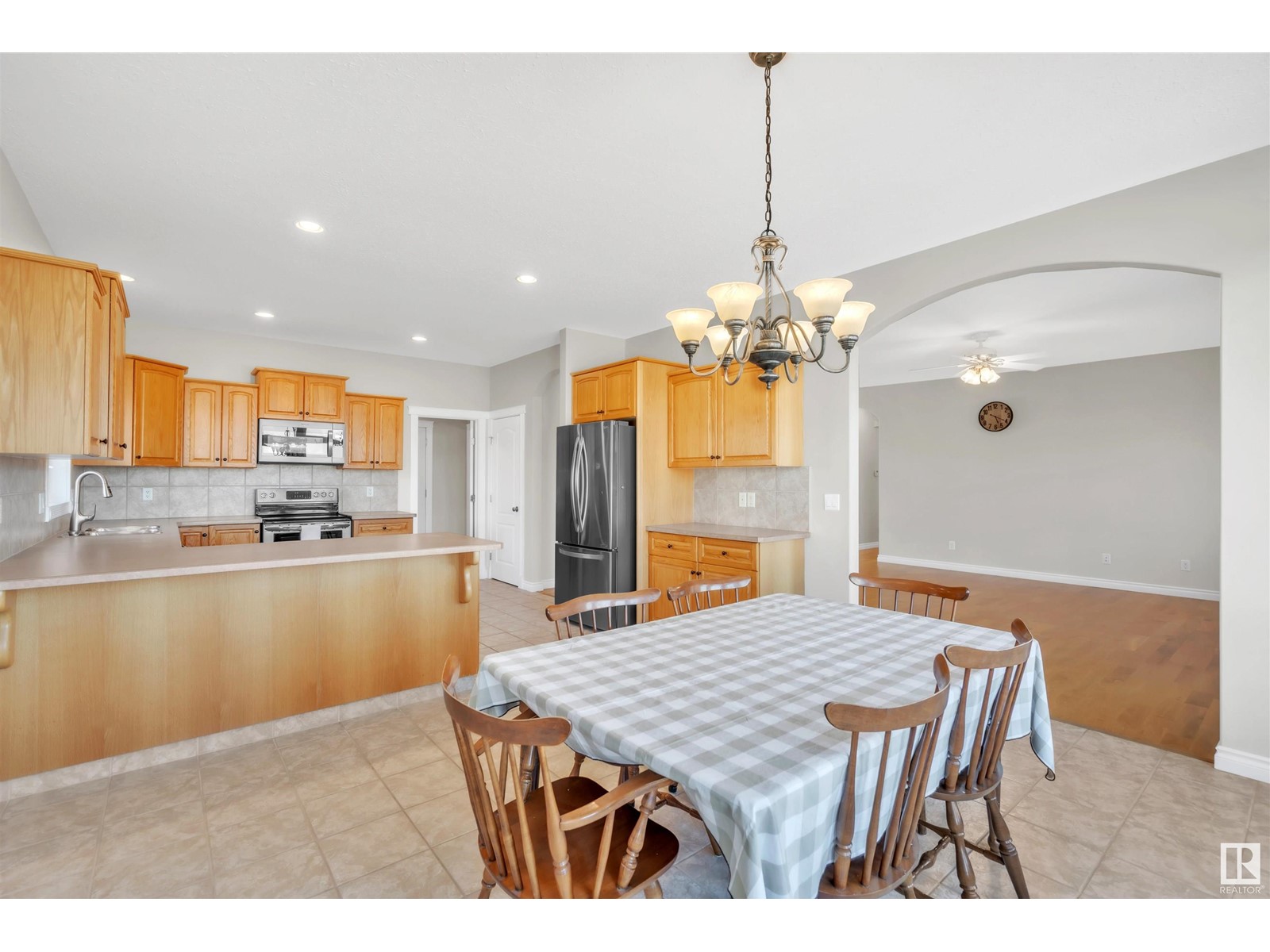 Property at 5010 Drake DR image 4