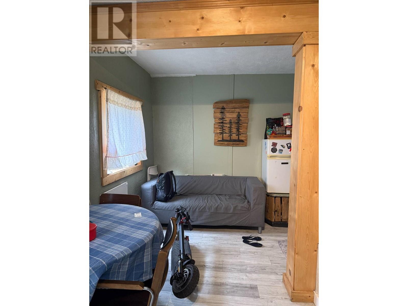 178 Columbia Avenue, Castlegar, British Columbia  V1N 1A9 - Photo 21 - 10347474