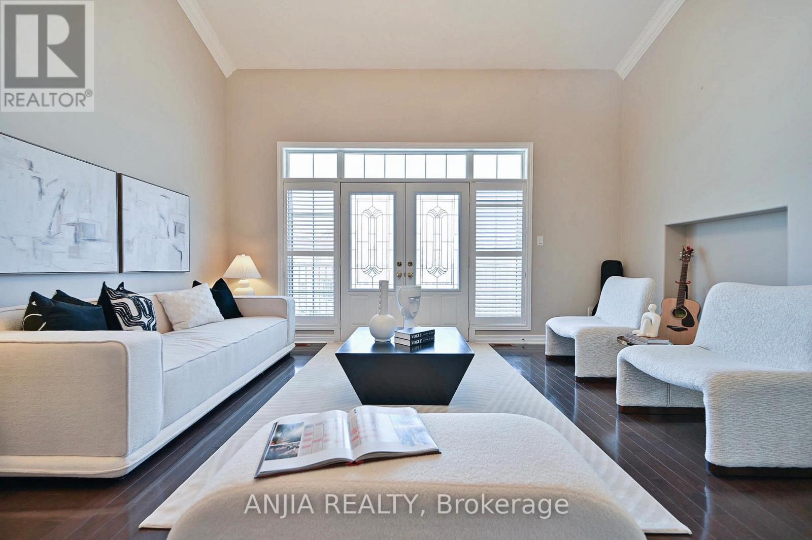 42 Grayleaf Drive, Whitchurch-Stouffville (Stouffville), Ontario  L4A 1S8 - Photo 24 - N12169253