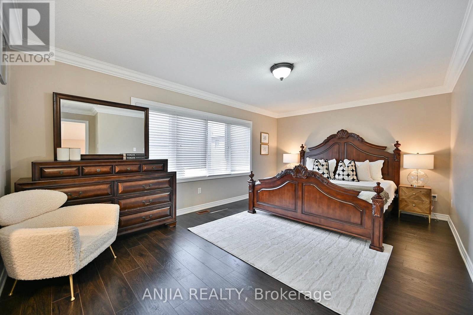 42 Grayleaf Drive, Whitchurch-Stouffville (Stouffville), Ontario  L4A 1S8 - Photo 27 - N12169253