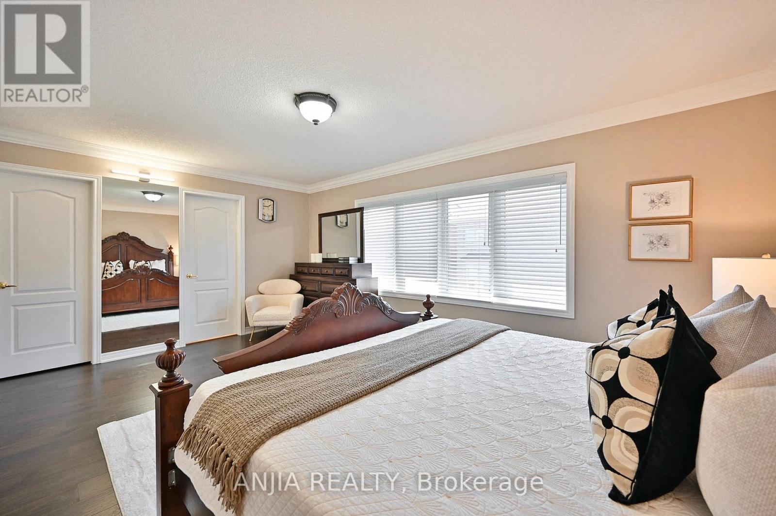 42 Grayleaf Drive, Whitchurch-Stouffville (Stouffville), Ontario  L4A 1S8 - Photo 29 - N12169253