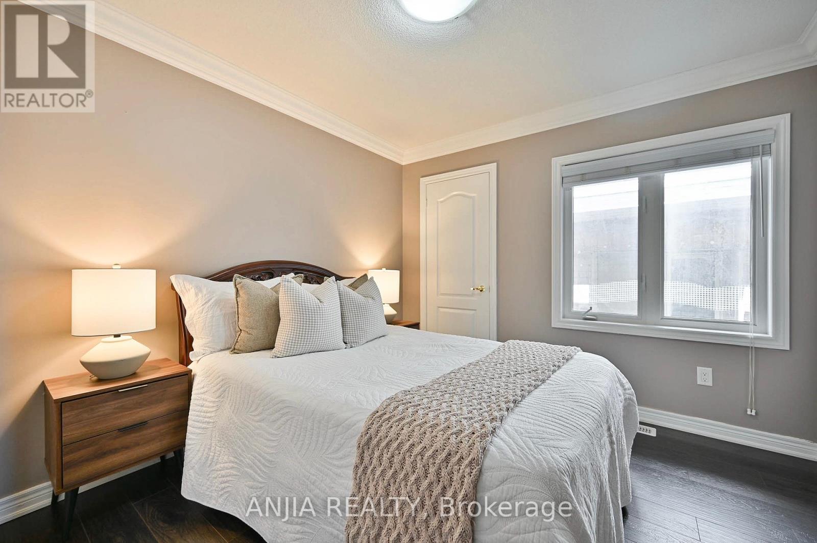 42 Grayleaf Drive, Whitchurch-Stouffville (Stouffville), Ontario  L4A 1S8 - Photo 32 - N12169253
