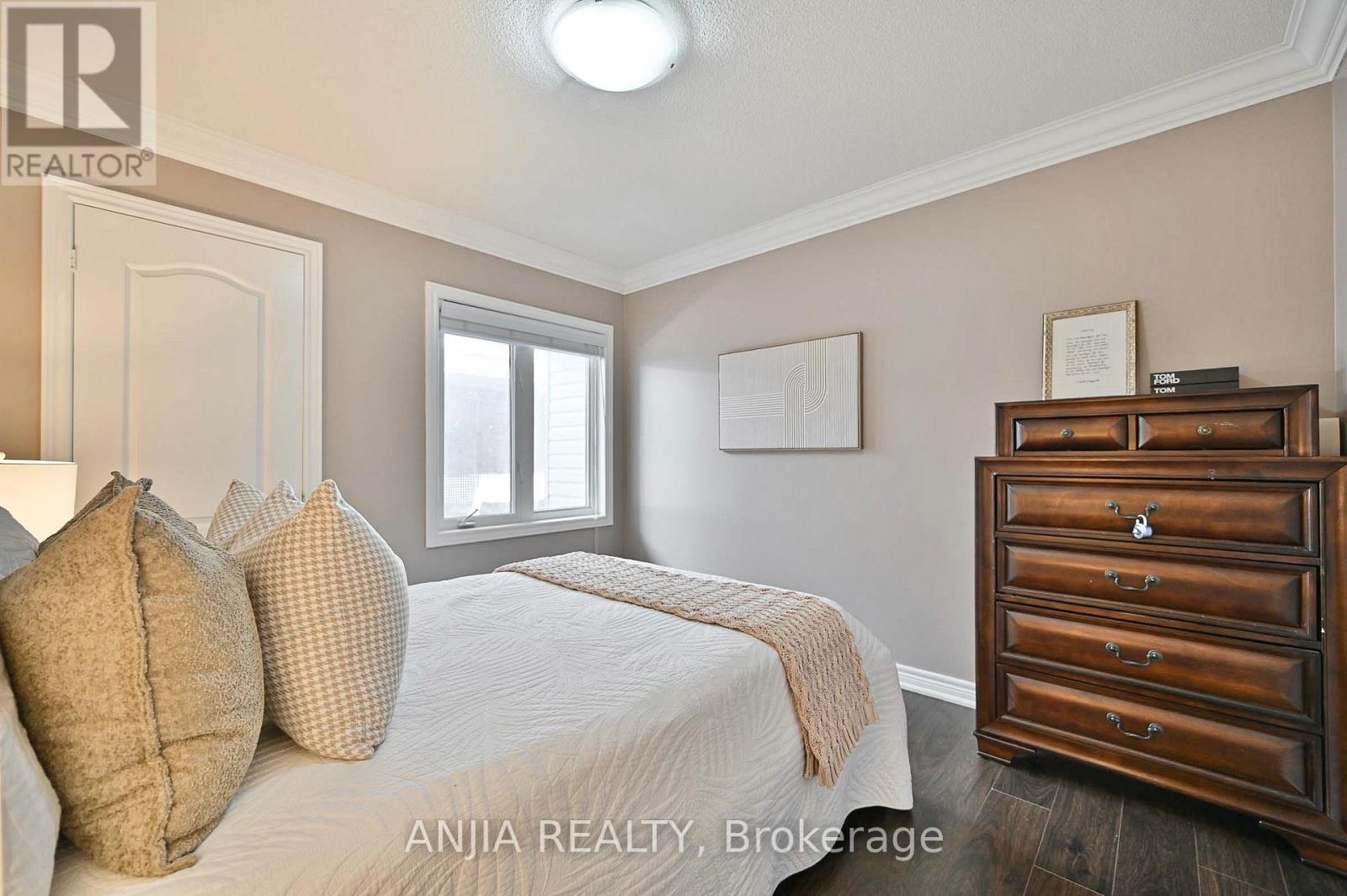 42 Grayleaf Drive, Whitchurch-Stouffville (Stouffville), Ontario  L4A 1S8 - Photo 33 - N12169253