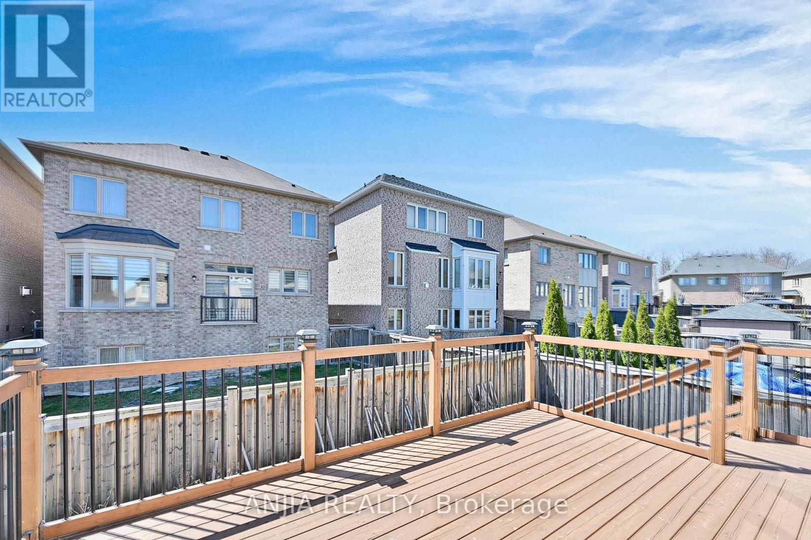 42 Grayleaf Drive, Whitchurch-Stouffville (Stouffville), Ontario  L4A 1S8 - Photo 46 - N12169253