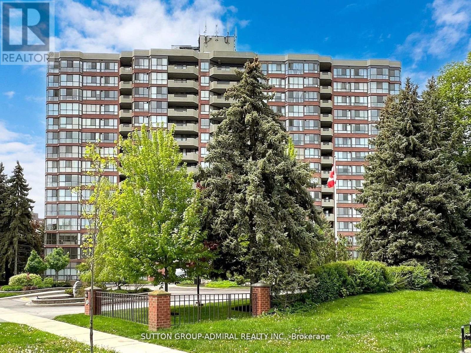 214 - 100 Observatory Lane, Richmond Hill (Observatory), Ontario  L4C 1T4 - Photo 2 - N12169276