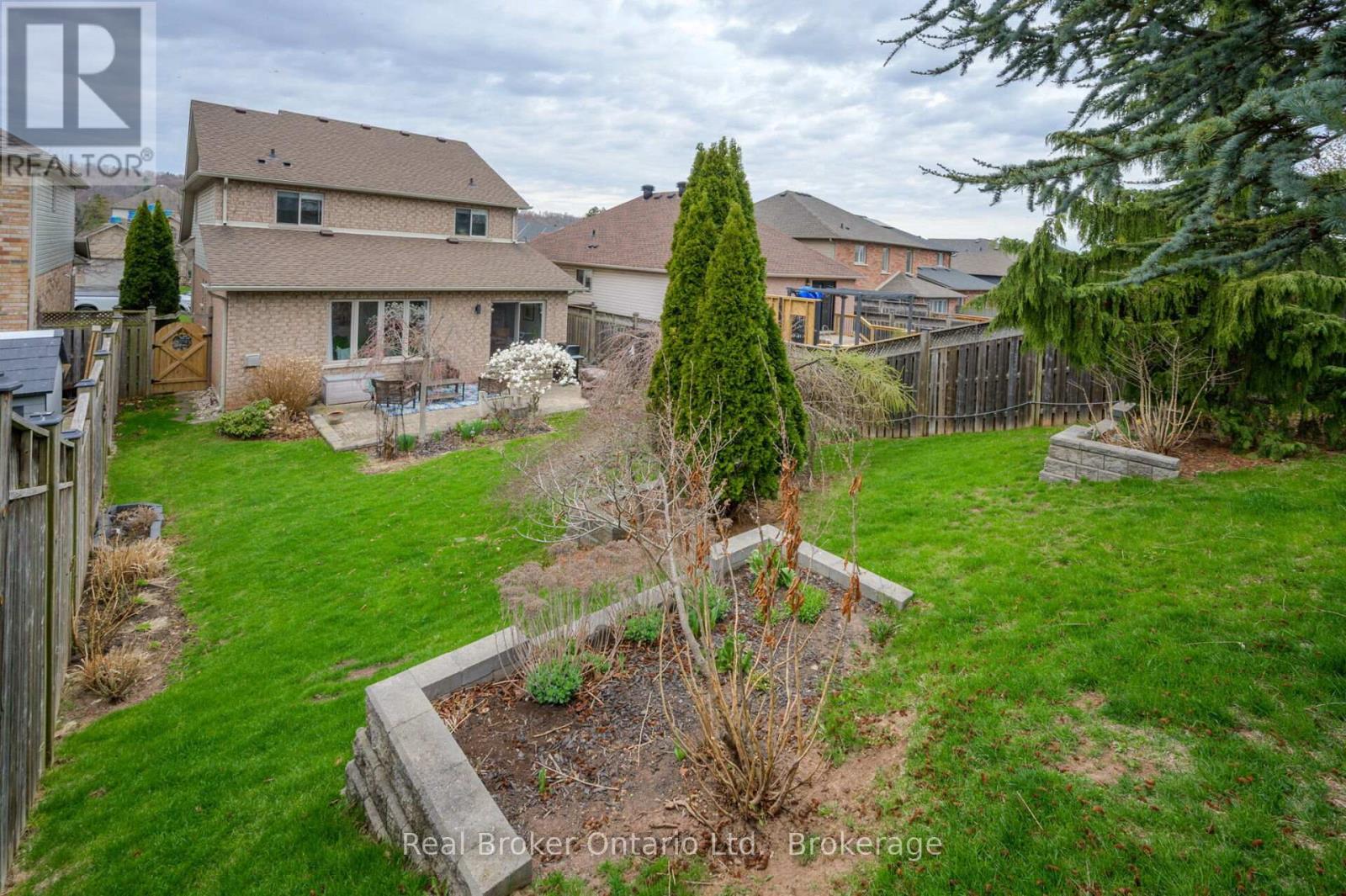 65 Plum Tree Lane, Grimsby, Ontario  L3M 5T6 - Photo 29 - X12169452