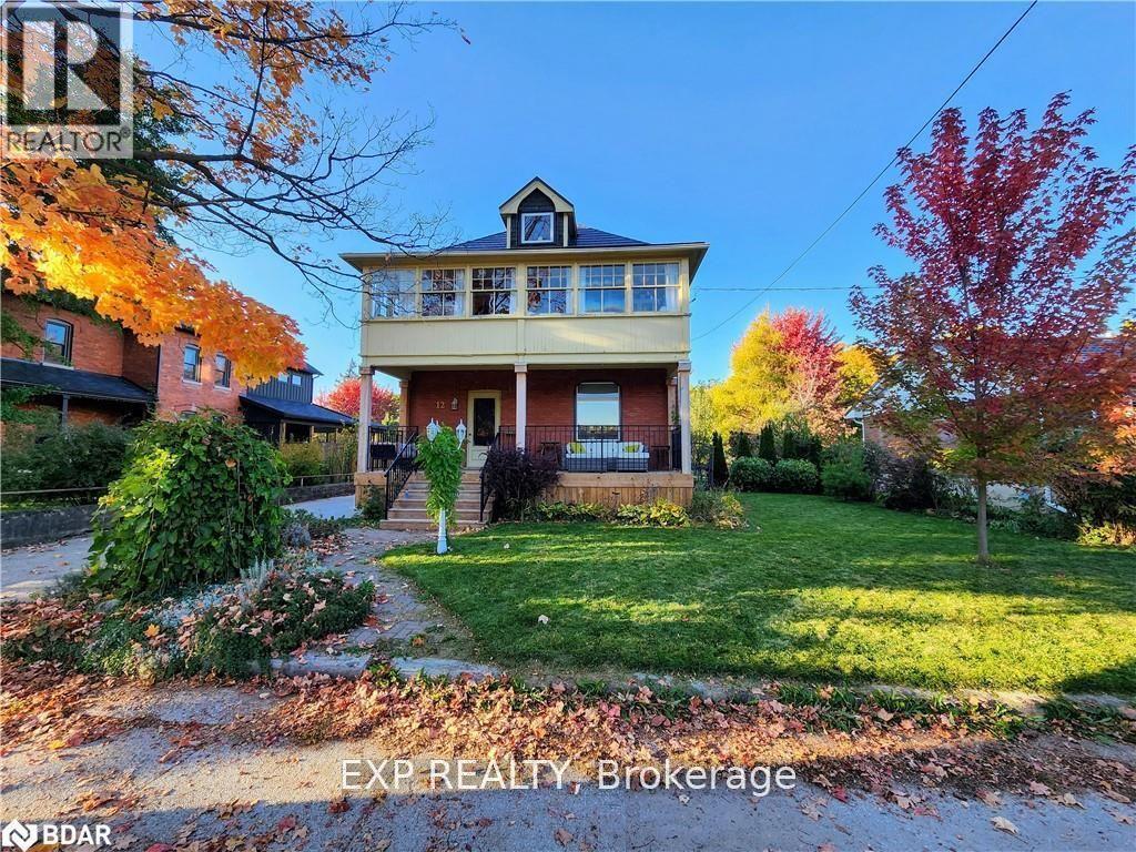 12 ELIZABETH STREET W, Clearview, Ontario