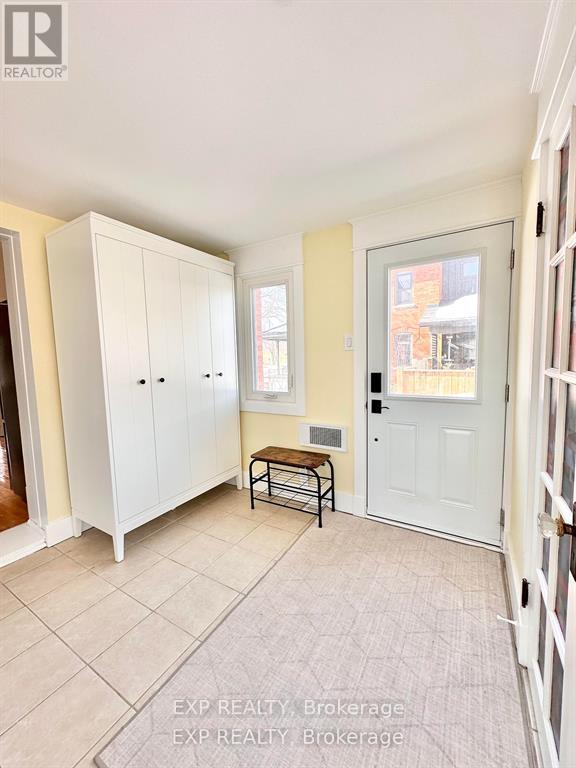 12 Elizabeth Street W, Clearview, Ontario  L0M 1G0 - Photo 15 - S12169097