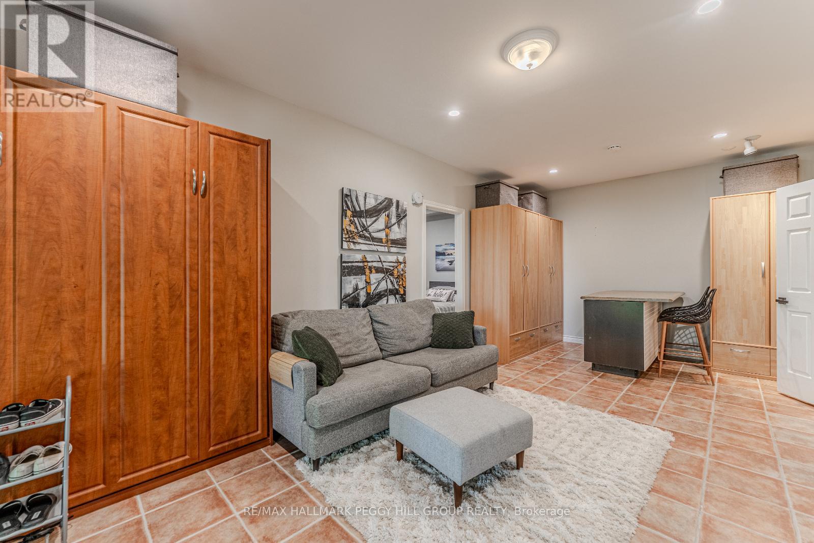 64 Woodcrest Road, Barrie, Ontario  L4N 2V5 - Photo 18 - S12169163