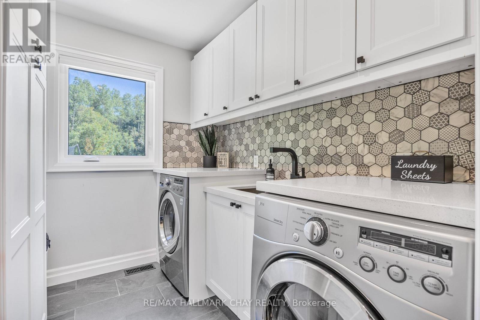 23 Lamers Road, Clearview (New Lowell), Ontario  L0M 1N0 - Photo 15 - S12169194