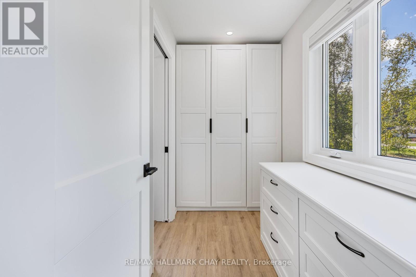 23 Lamers Road, Clearview, Ontario  L0M 1N0 - Photo 17 - S12169207