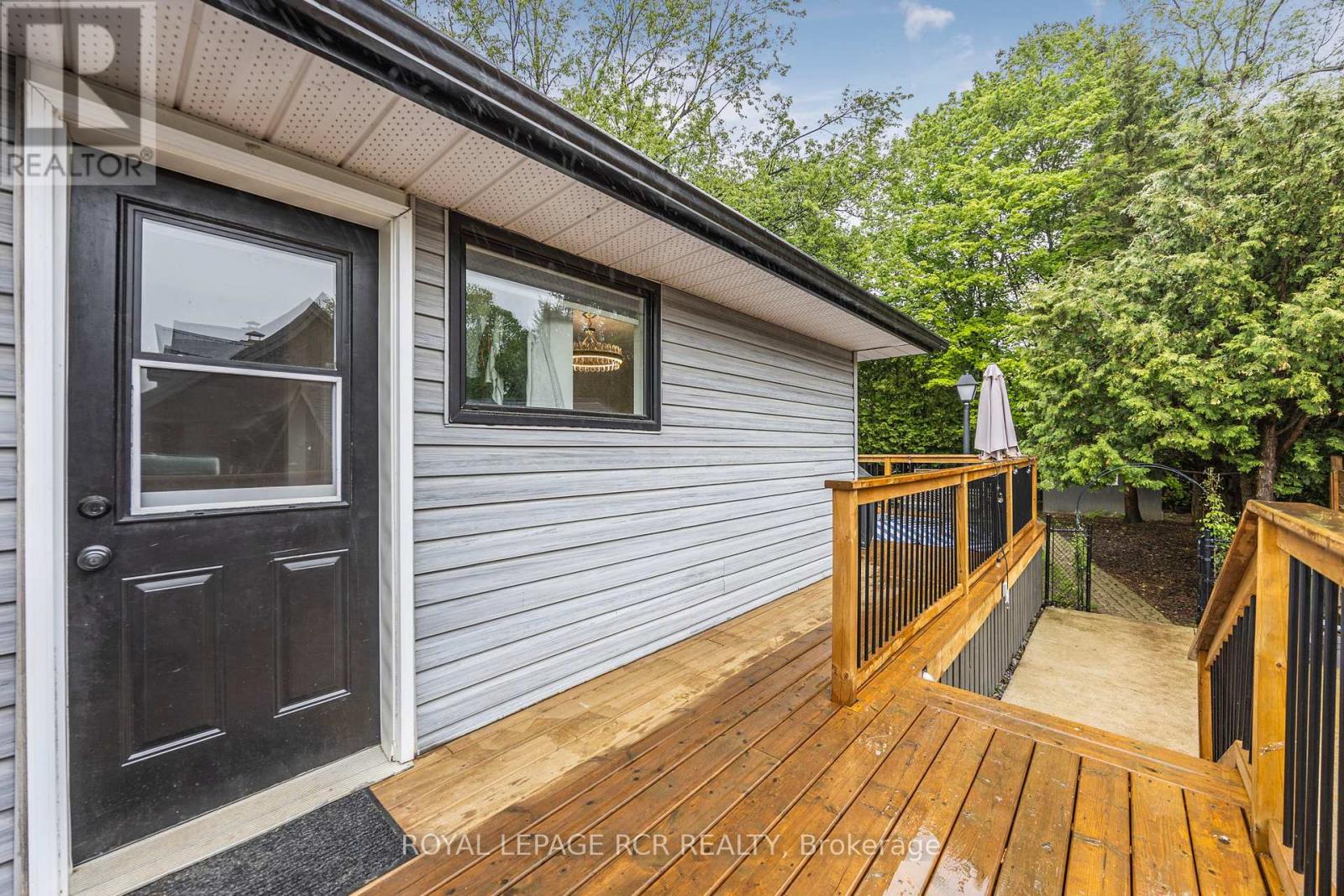 61 William Street E, Caledon, Ontario  L7K 1N7 - Photo 33 - W12168304