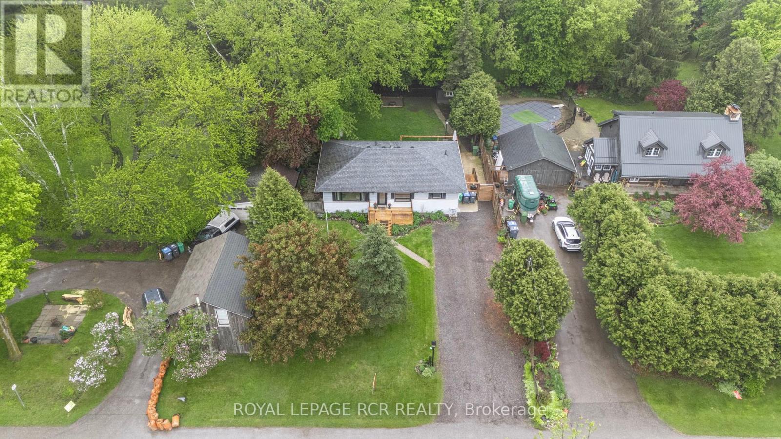 61 William Street E, Caledon, Ontario  L7K 1N7 - Photo 4 - W12168304