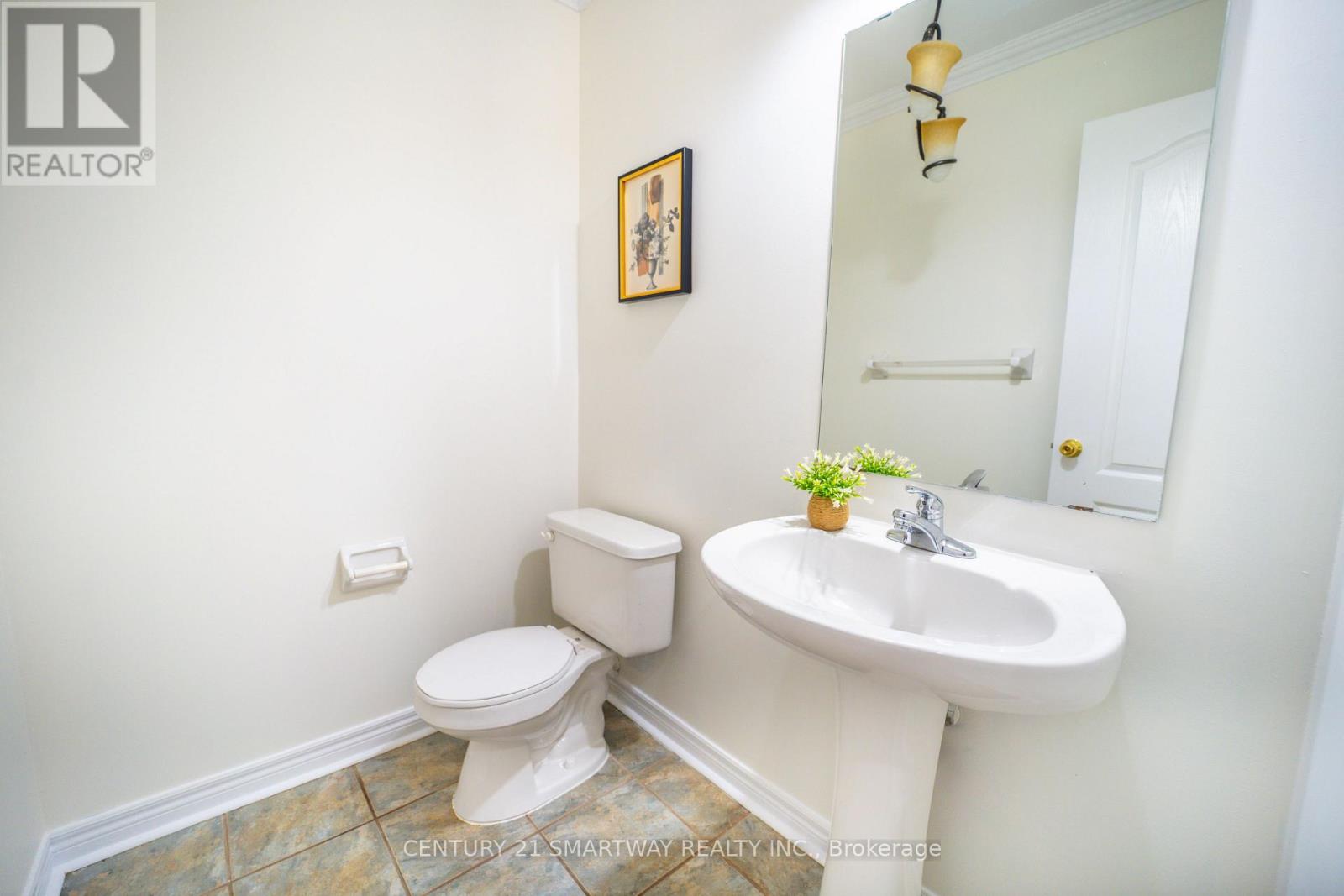 5 Rocky Point Crescent, Brampton, Ontario  L6V 4S8 - Photo 18 - W12085914