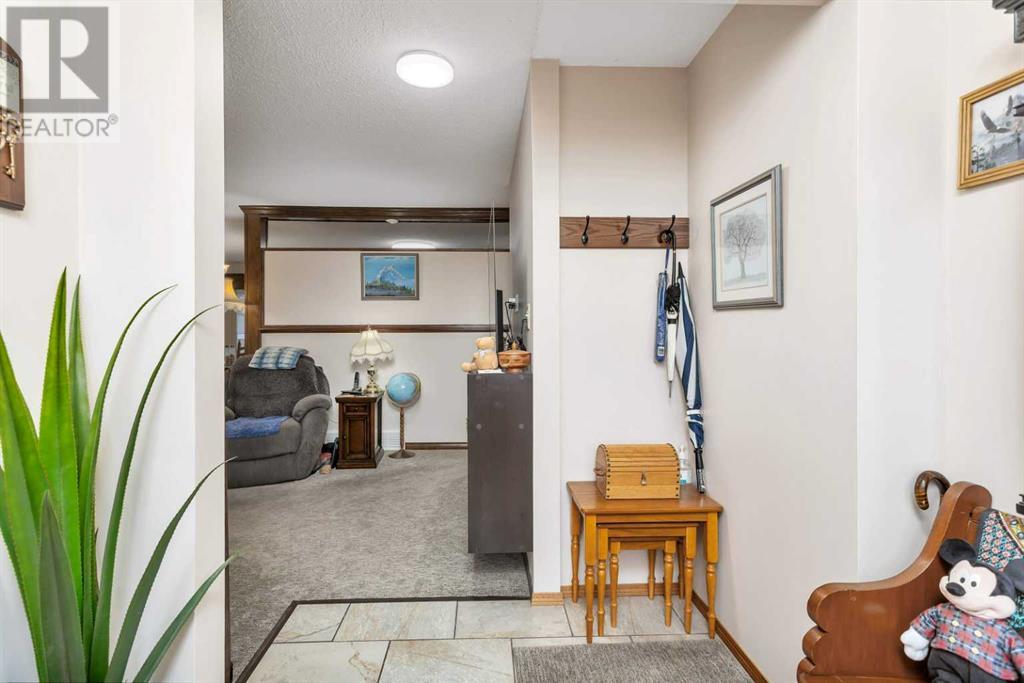 Property at 4 Brookes Crescent image 4