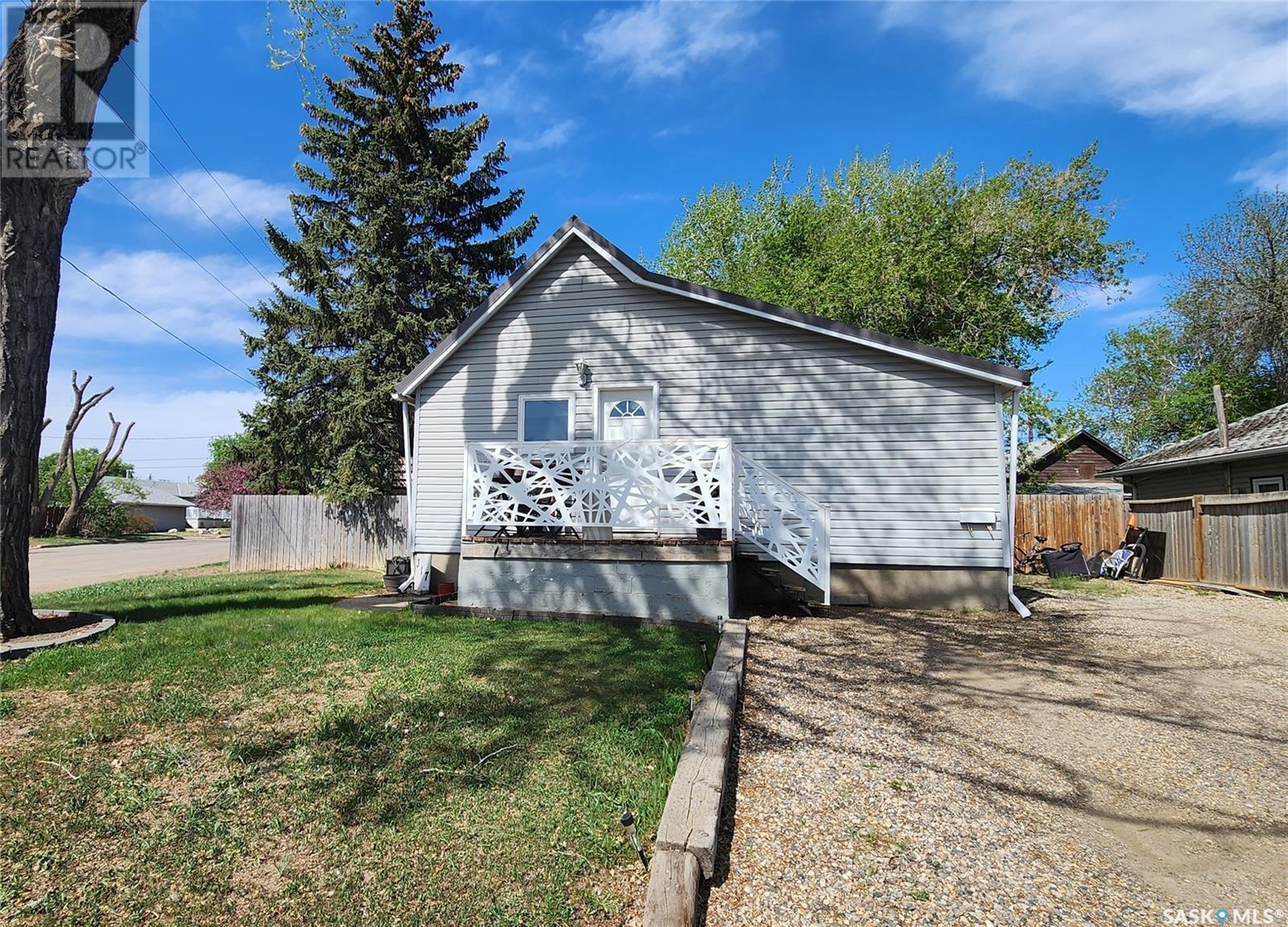 Property at 317 2nd STREET image 1