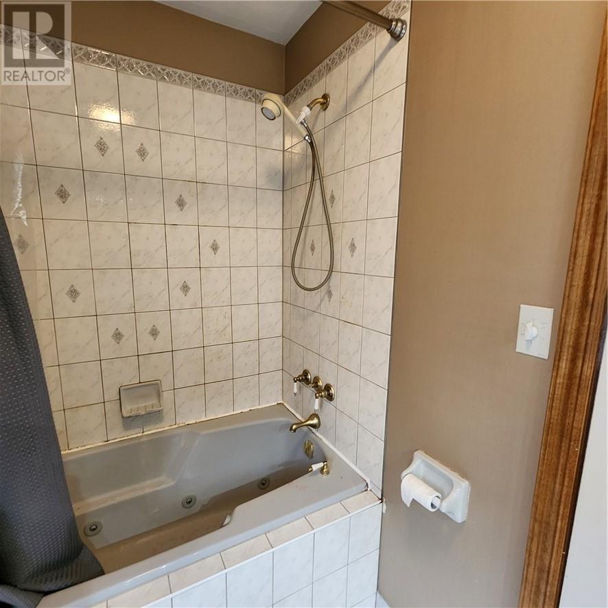 2207 Donwood, Greater Sudbury, Ontario  P3A 4H8 - Photo 25 - 2122066