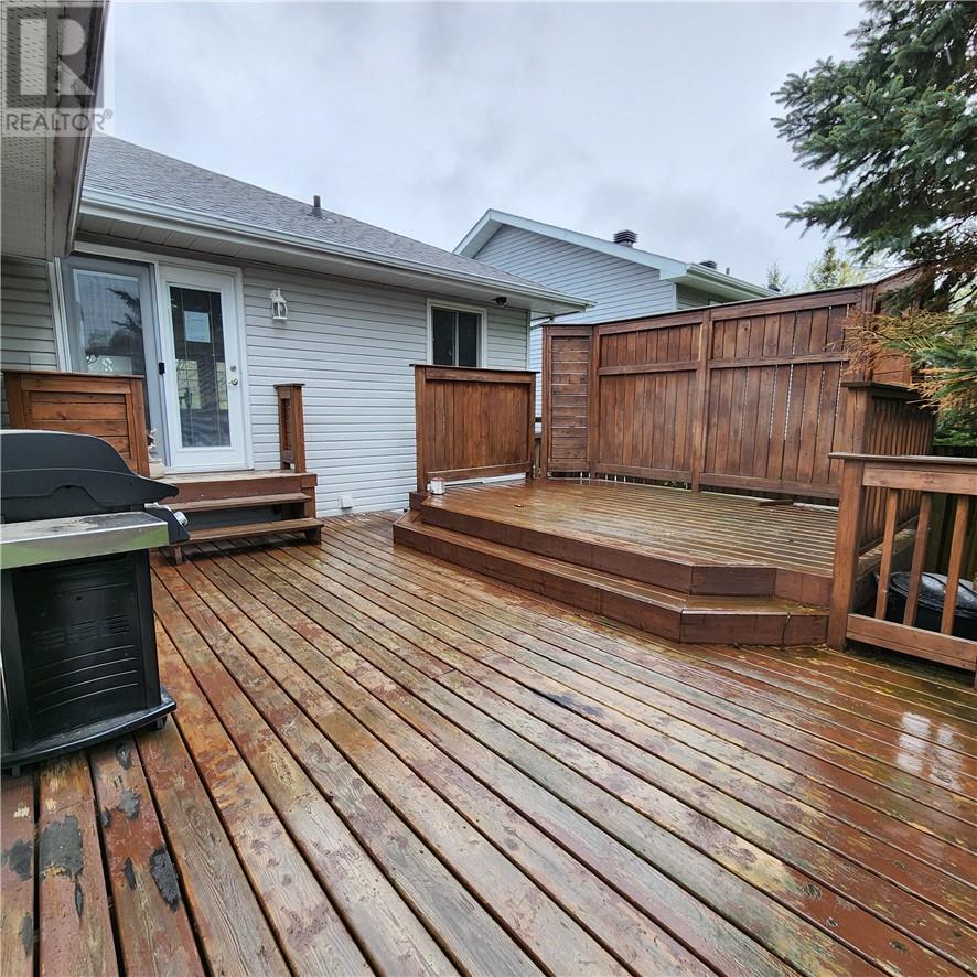 2207 Donwood, Greater Sudbury, Ontario  P3A 4H8 - Photo 3 - 2122066