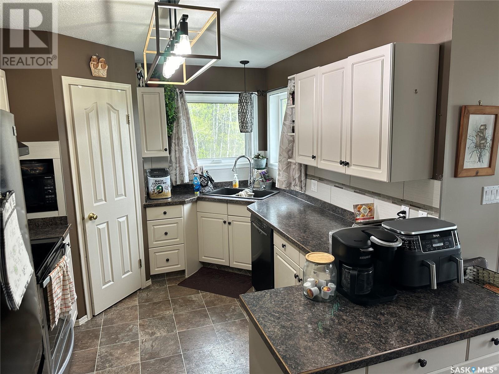 228 6th Avenue N, Big River, Saskatchewan  S0J 0E0 - Photo 15 - SK006778