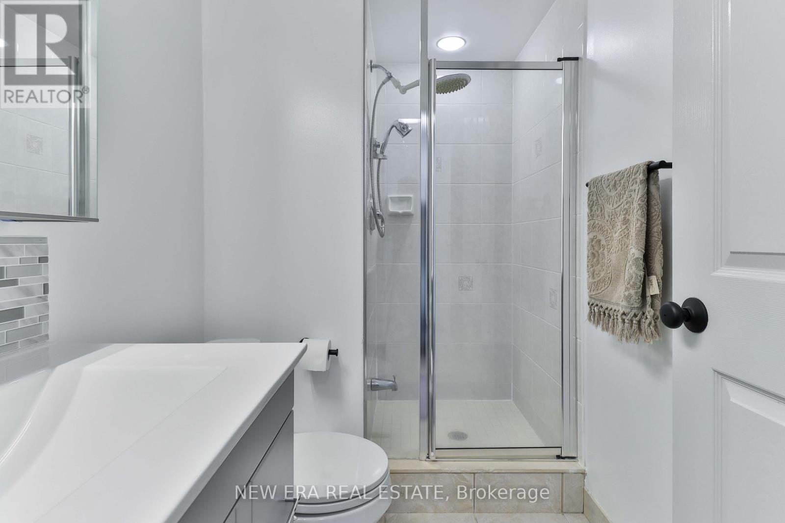 203 - 15 Michael Power Place, Toronto (Islington-City Centre West), Ontario  M9A 5G4 - Photo 16 - W12169078