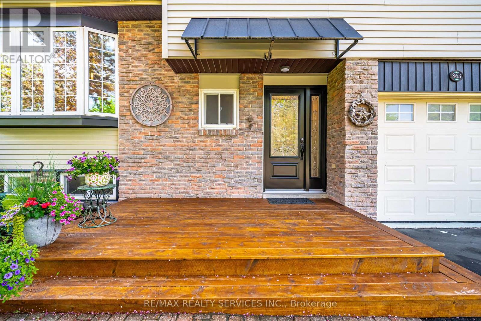 863 Maple Avenue, Milton, Ontario  L9T 3N3 - Photo 4 - W12169085