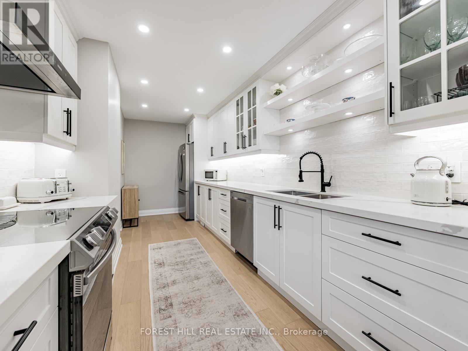 30 - 51 Broadfield Drive, Toronto, Ontario  M9C 2A5 - Photo 4 - W12169143
