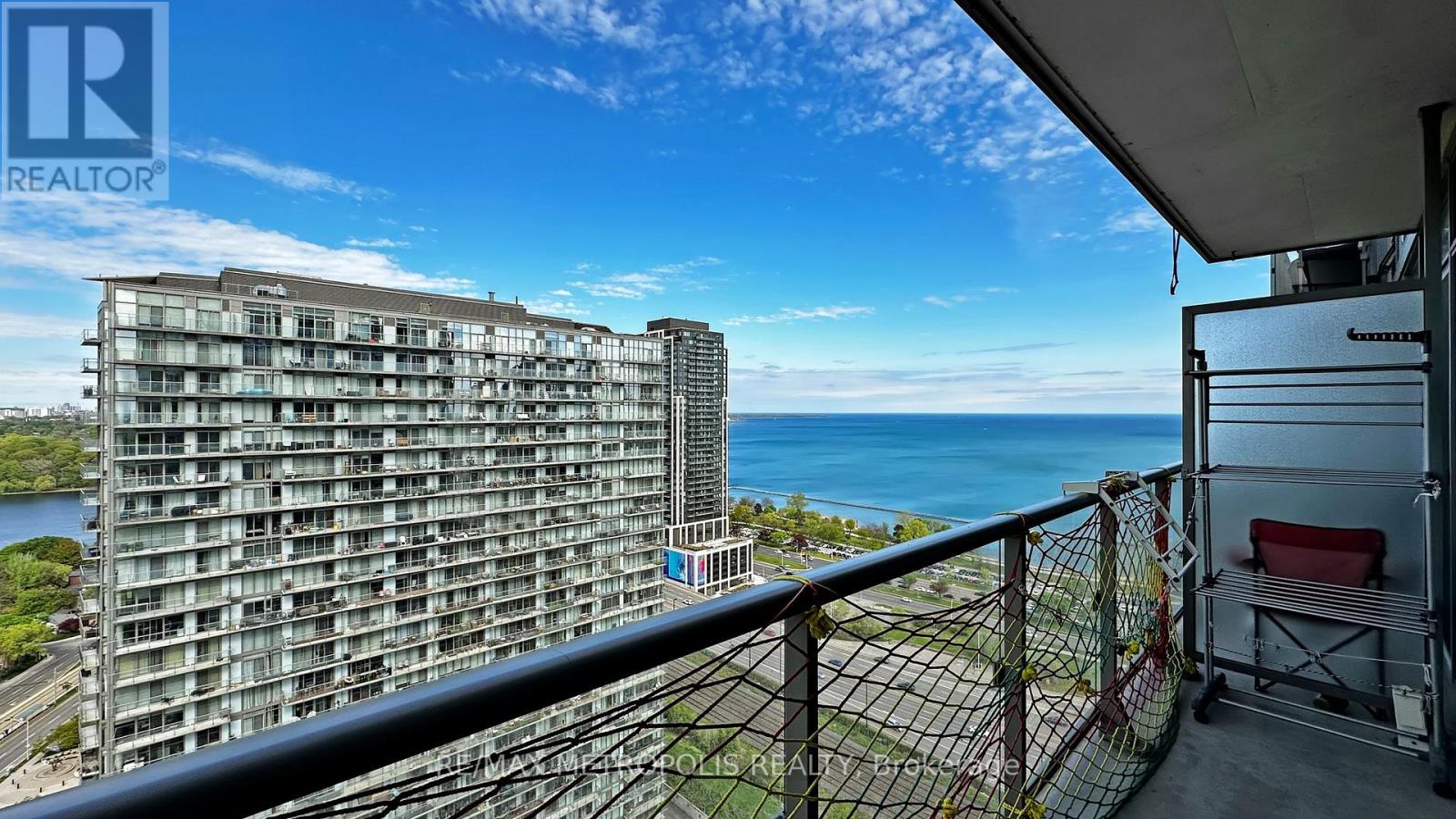 2612 - 105 The Queensway, Toronto, Ontario  M6S 5B5 - Photo 30 - W12169174