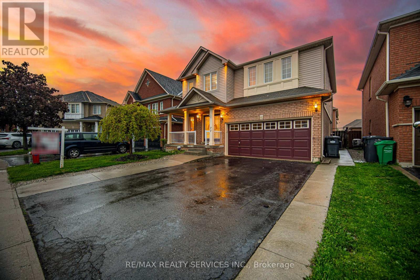 77 Milkweed Crescent, Brampton, Ontario  L7A 2G5 - Photo 3 - W12169179