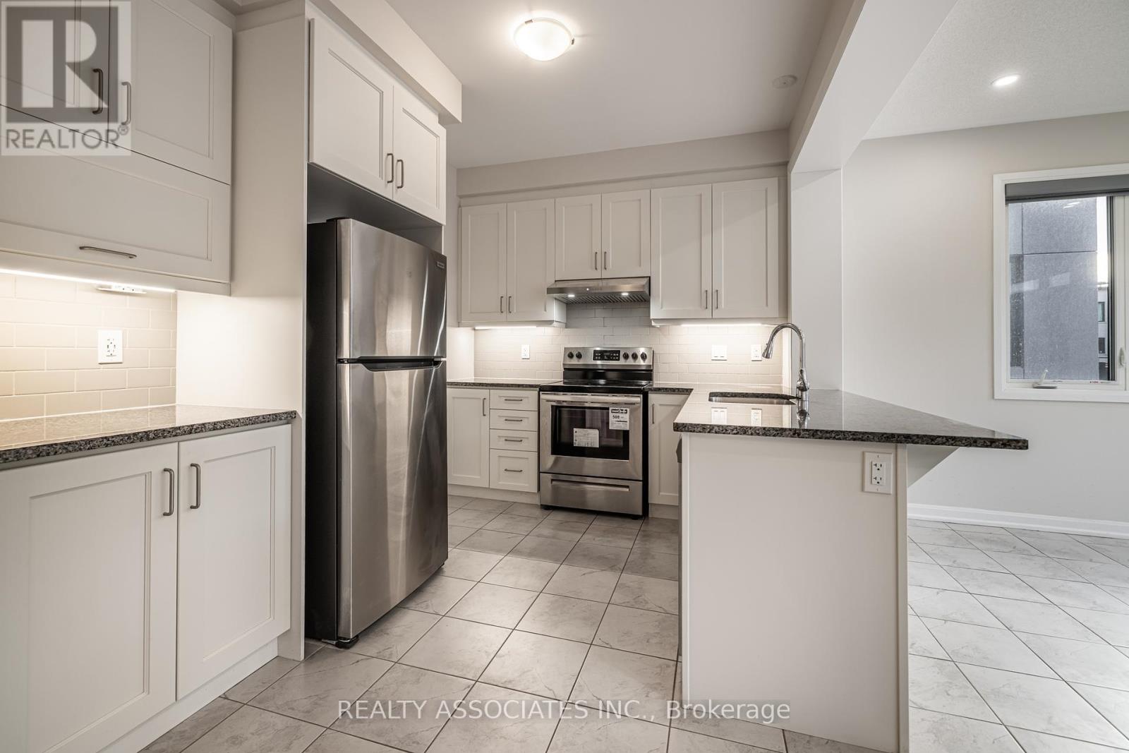133 Grovewood Common, Oakville (Go Glenorchy), Ontario  L6H 0X5 - Photo 21 - W12169185