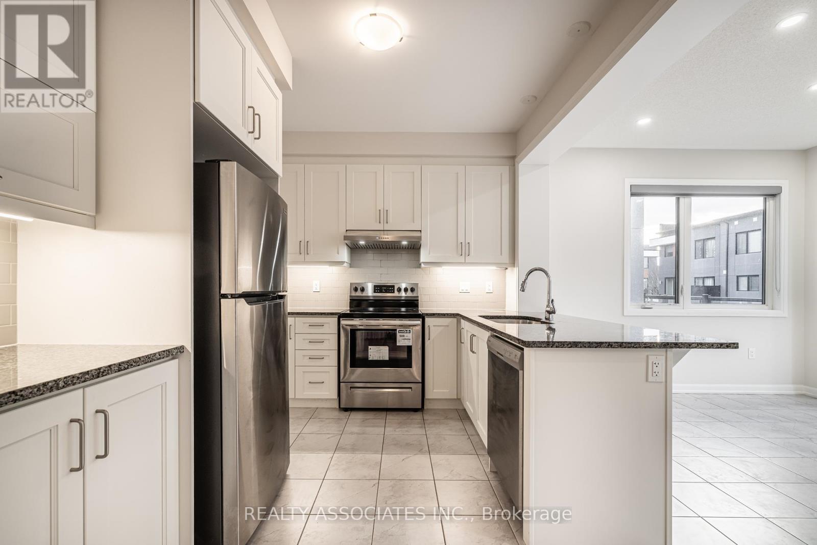 133 Grovewood Common, Oakville (Go Glenorchy), Ontario  L6H 0X5 - Photo 22 - W12169185