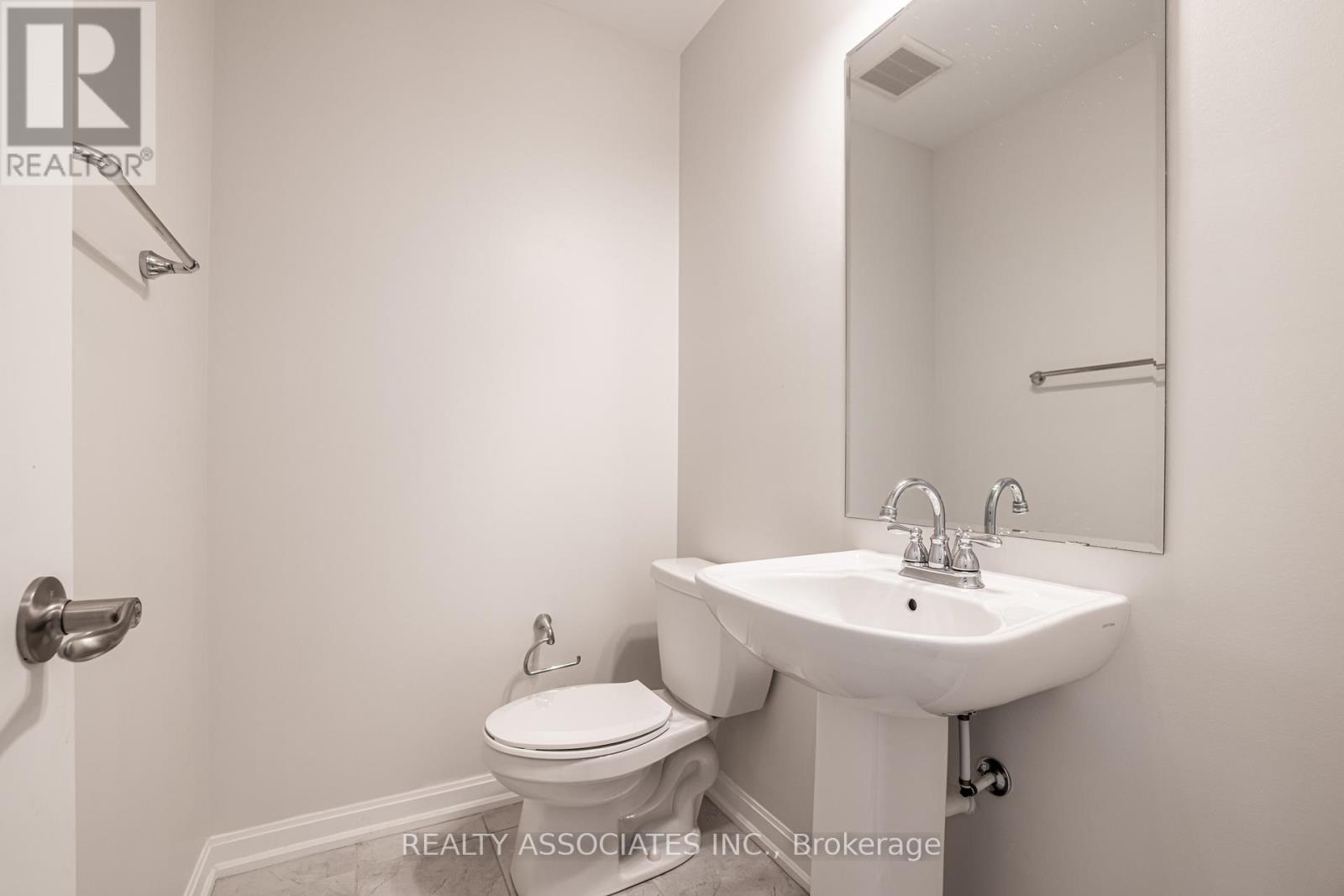 133 Grovewood Common, Oakville (Go Glenorchy), Ontario  L6H 0X5 - Photo 26 - W12169185