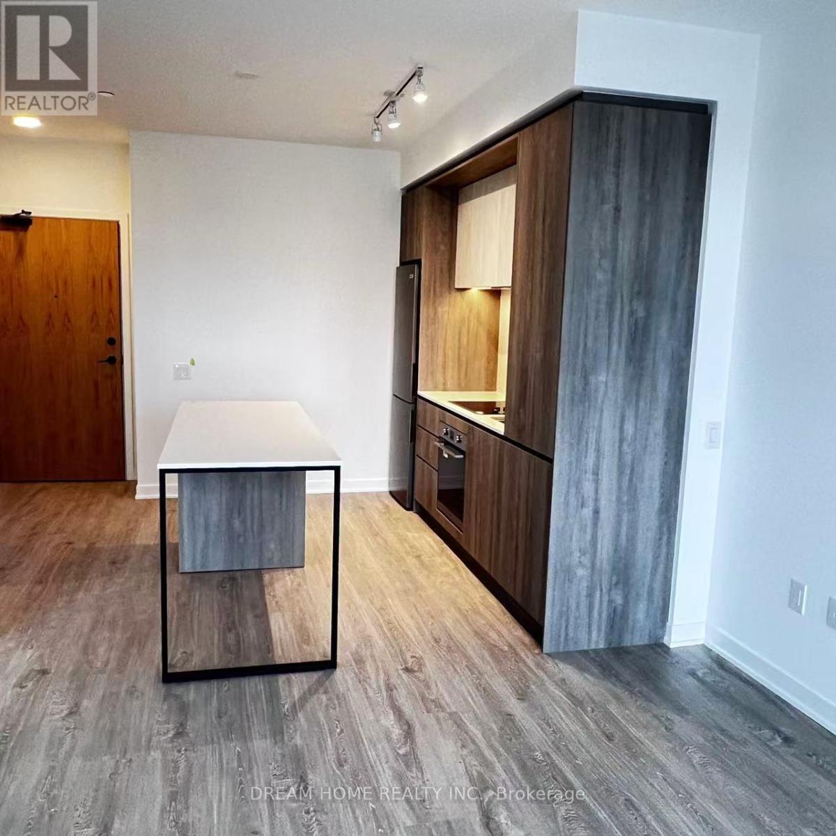 312 - 2495 Eglinton Avenue W, Mississauga, Ontario  L5M 2T2 - Photo 10 - W12169226