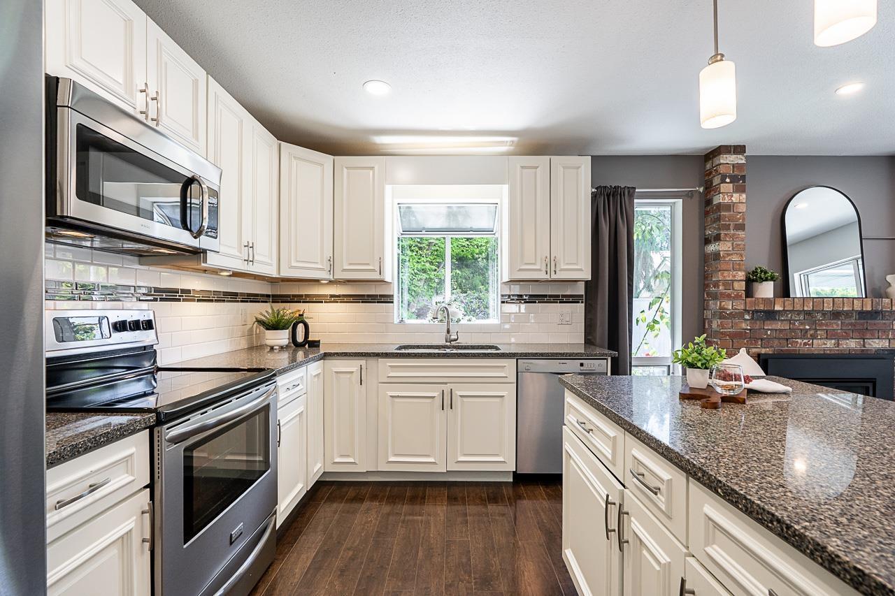 5962 Southpark Close, Surrey, British Columbia  V3X 2B8 - Photo 16 - R3003752