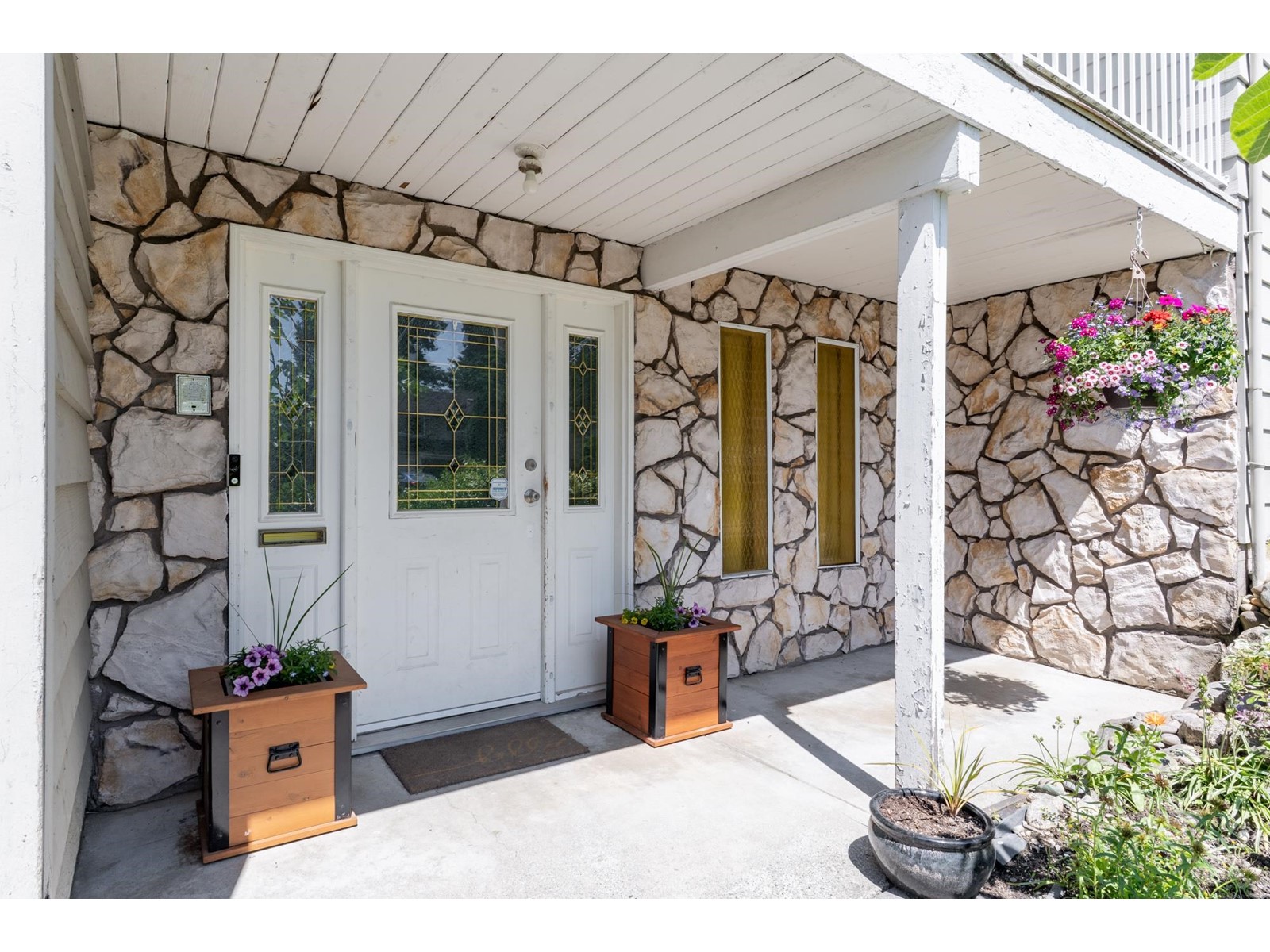 10935 Monroe Drive, Delta, British Columbia  V4C 1N2 - Photo 5 - R3003956