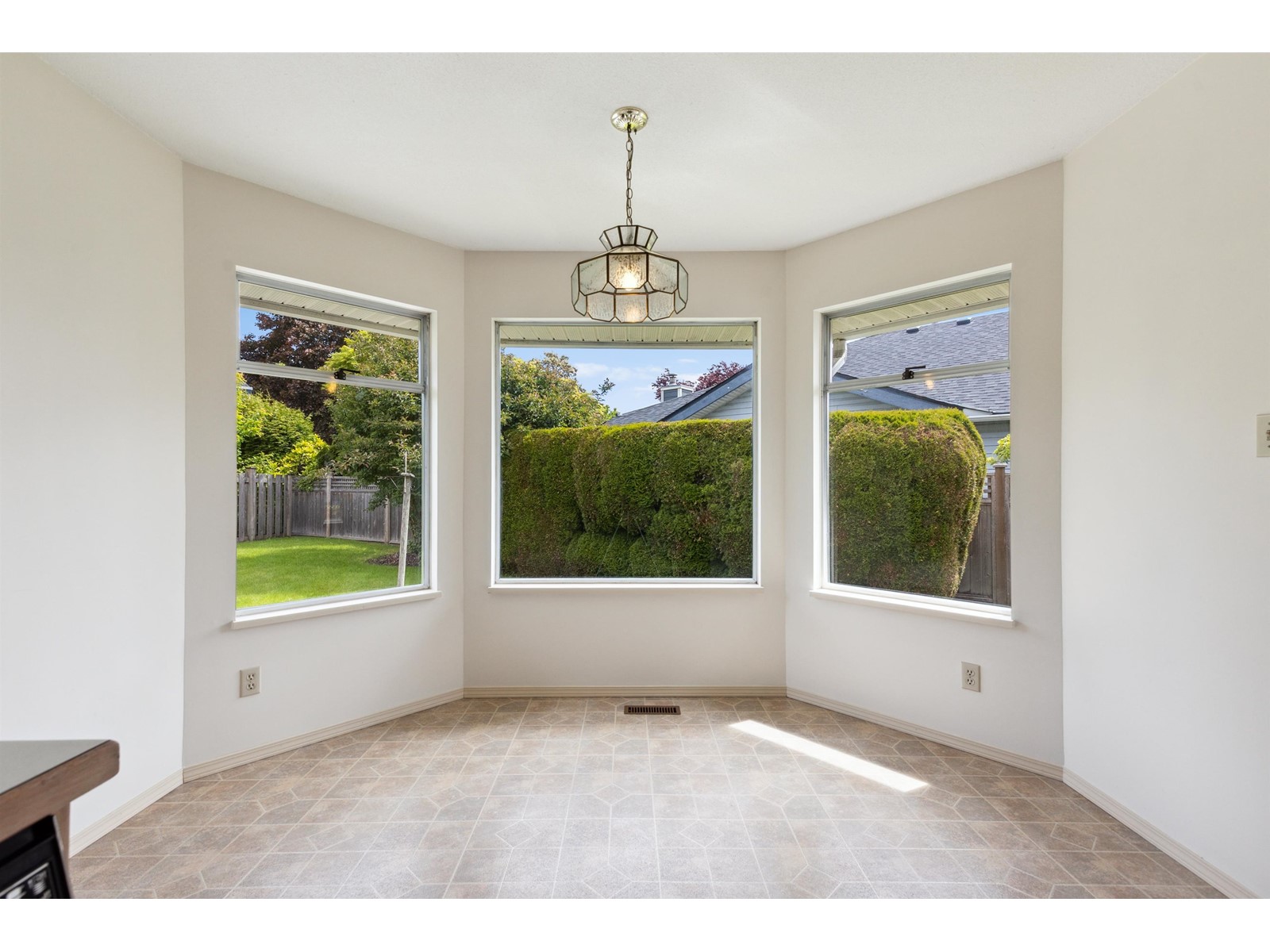 14077 17 Avenue, Surrey, British Columbia  V4A 8K4 - Photo 8 - R3006159