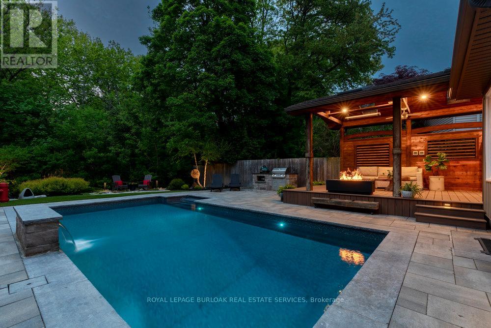 27 Forestview Drive, Hamilton, Ontario  L9H 6M9 - Photo 42 - X12169187
