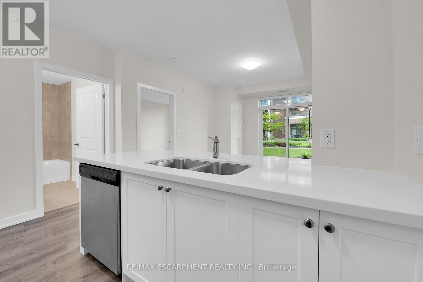 143 - 5055 Greenlane Road, Lincoln, Ontario  L0R 1B3 - Photo 10 - X12169247