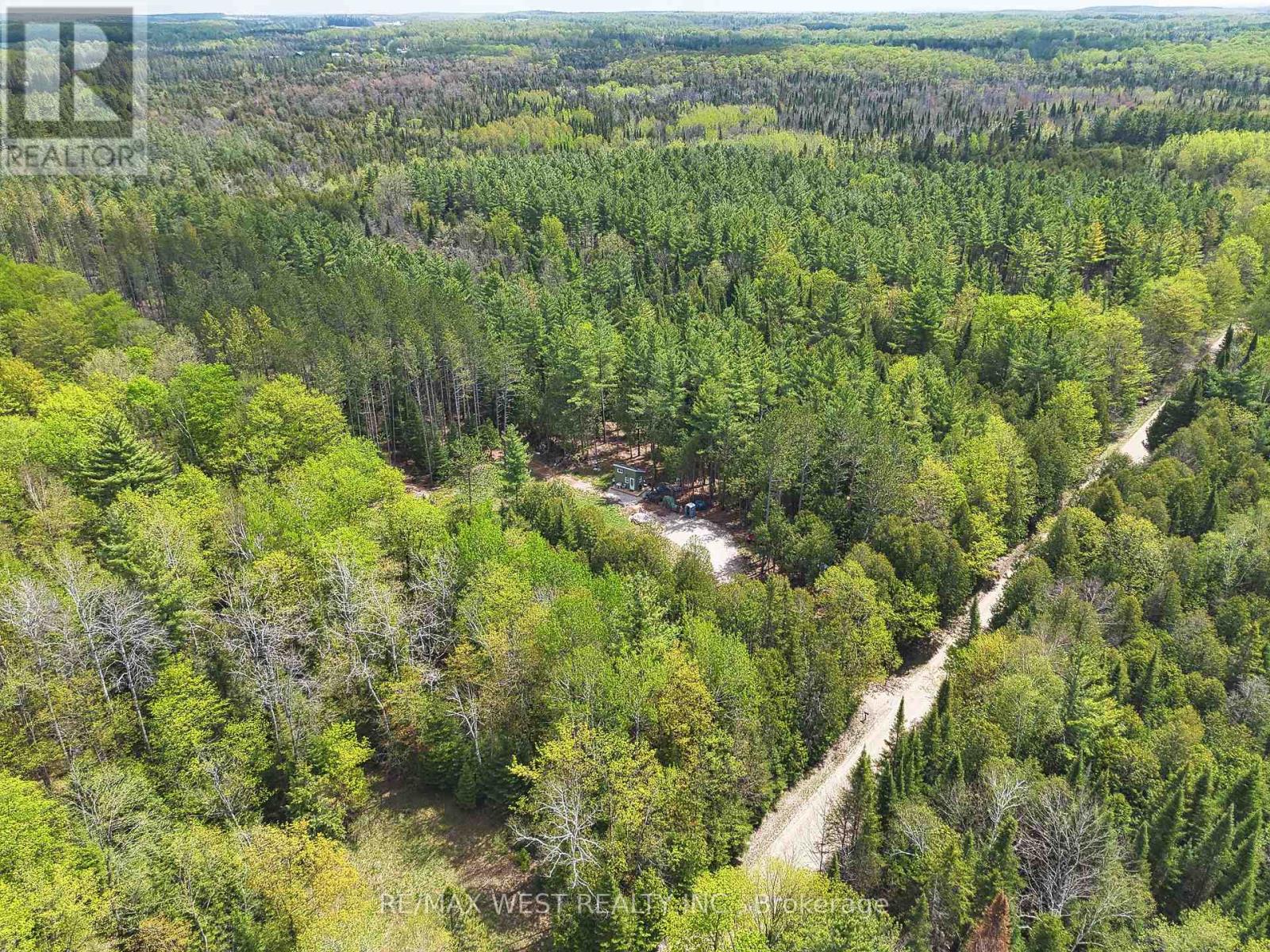 796331 East Back Line, Chatsworth, Ontario  N0H 1C0 - Photo 2 - X12169262
