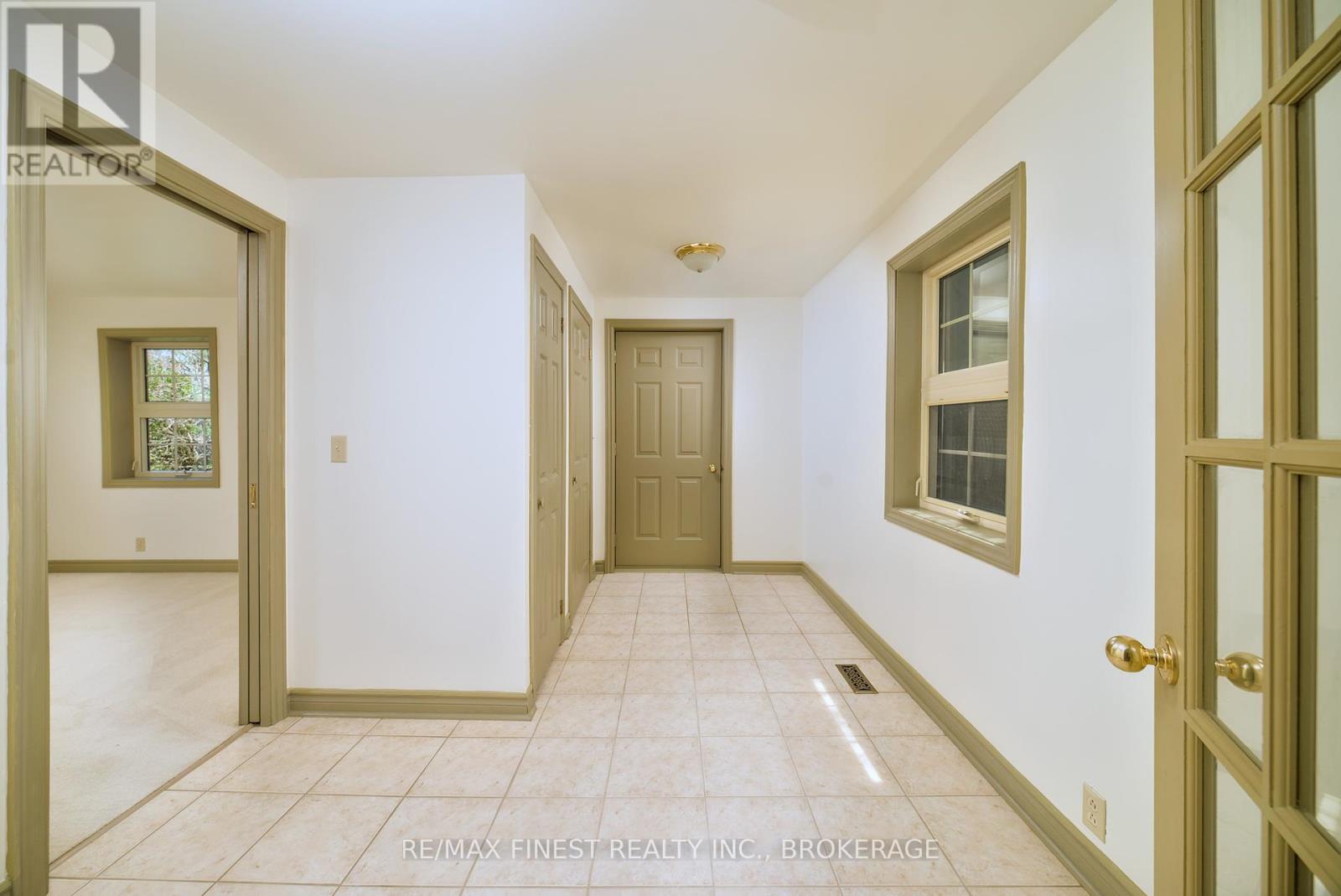 9910 Front Road, Loyalist, Ontario  K0H 2S0 - Photo 21 - X12169536