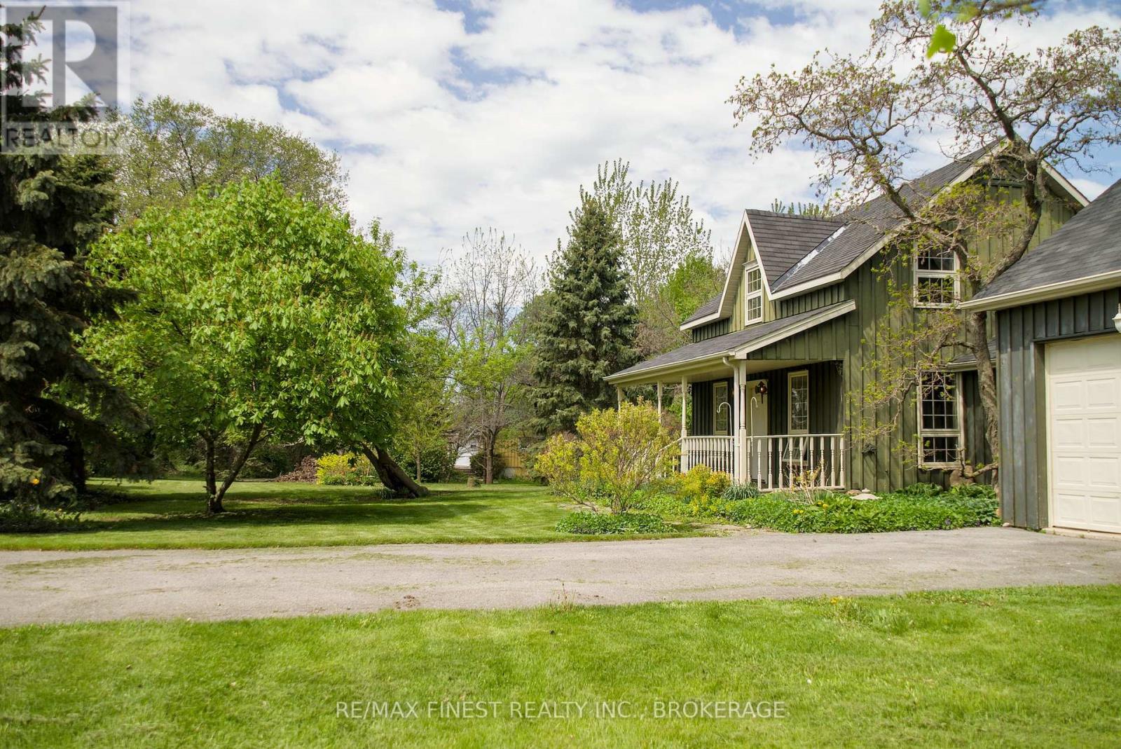 9910 Front Road, Loyalist, Ontario  K0H 2S0 - Photo 5 - X12169536